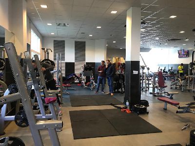 La sala de musculacin del Complejo Deportivo Felipe VI se ampla con nuevas estaciones de trabajo con peso libre y mejora la zona de trabajo funcional