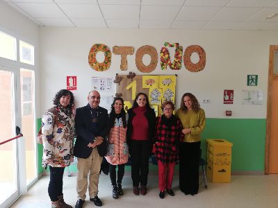 La concejala de Educacin, Antonia Prez, visita el Punto de Atencin a la Infancia de La Paca durante su jornada de puertas abiertas