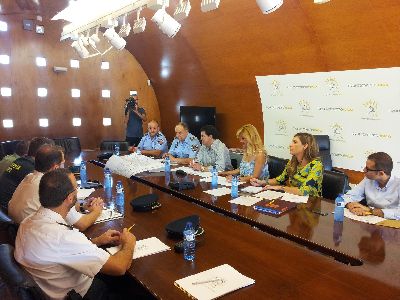 Polica Local, Guardia Civil y Polica Nacional coordinan sus actuaciones para velar por la seguridad de los ciudadanos durante los meses de verano
