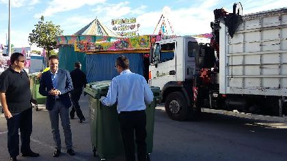 Limusa potencia su dispositivo especial de limpieza para mantener en buen estado el Huerto de la Rueda y el casco urbano durante la Feria y Fiestas 