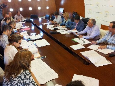 La Concejala de Empleo del Ayuntamiento de Lorca realiz en 2013 cursos de 48 perfiles profesionales para 700 desempleados lorquinos, un 32% ms que en 2012