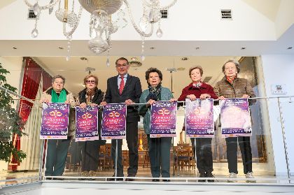 Lorca acoge una nueva edicin del tradicional Carnaval organizado por la Asociacin de Amas de Casa, consumidores y Usuarios