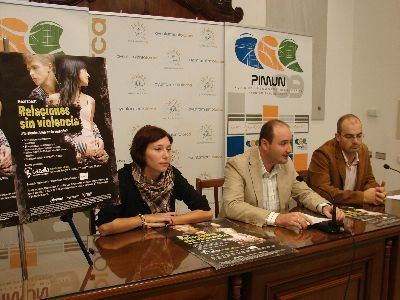 El Ayuntamiento de Lorca y la Asociacin Cazalla Intercultural ponen en marcha un programa para luchar contra la violencia en las relaciones entre adolescentes que llegar a ms de 4.000 jvenes