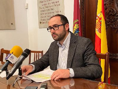 El Ayuntamiento de Lorca suspende el cobro del ''sello del coche'' durante el estado de alarma