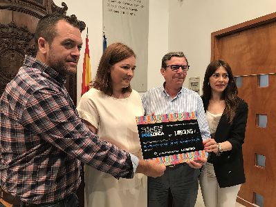 La VII carrera popular ''Corre por Lorca'' organizada por el Ayuntamiento y el diario La Verdad recauda 1.89385 euros para la Mesa Solidaria