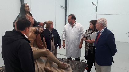 El taller municipal de conservacin del patrimonio histrico inicia la reparacin de la talla de la Santsima Virgen de la Piedad, del Paso Morado