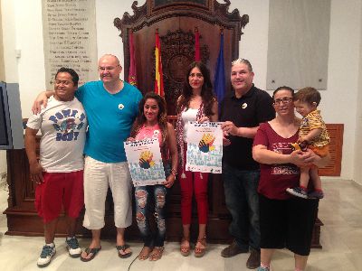 La Asociacin de Personas Sordas de Lorca y su Comarca celebra el Da Internacional de la Lengua de Signos con una campaa de sensibilizacin