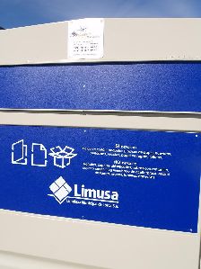 Limusa incorpora 73 nuevos contenedores para reciclaje de cartn, para recuperar los perdidos por los terremotos