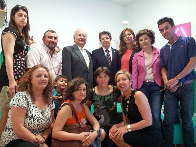 El Alcalde inaugura la nueva sala multisensorial del Centro de Atencin Temprana, de la que se beneficiarn 100 nios cada mes y que ha sido donada por el Rotary Club de Valencia