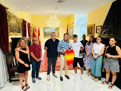 El alcalde de Lorca felicita al lorquino Juan Bastida Prez, flamante campen de Espaa de ciclismo en categora infantil