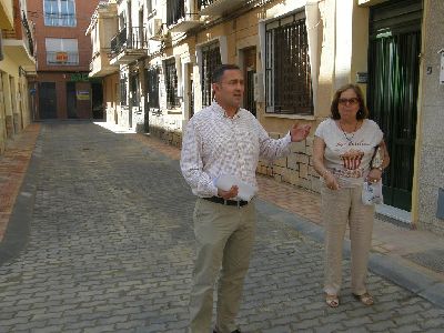 Finalizan las obras de modernizacin y mejora en Travesa Carril de Caldereros, que han supuesto la reforma integral de la calle con una inversin de 40.000 euros