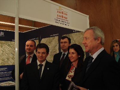 El alcalde anima en la presentacin del Murcia Open Business (MOB), a los empresarios a invertir en Lorca, porque ofrece presente y futuro