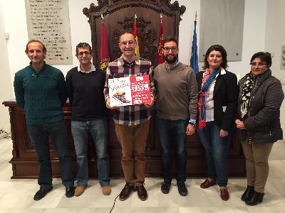 La asociacin AEMA III recibe 3.355 euros solidarios de la IV San Silvestre ''Ciudad de Lorca''