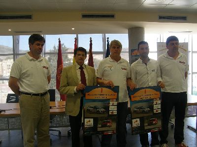 La ciudad acoge este fin de semana el ''Rallye Tierras Altas de Lorca'', con la vista puesta en la posible celebracin de una prueba del Campeonato de Espaa en Tierra el ao que viene