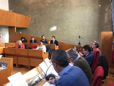El Pleno Municipal aprueba el presupuesto del Ayuntamiento para 2017 que asciende a ms de 736 millones de euros e incrementa la dotacin para las reas municipales
