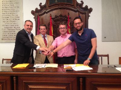El Ayuntamiento emitir en directo los plenos municipales gracias a la firma de un convenio con la CARM