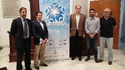 El Alcalde de Lorca presenta la Continental Cup 2015  de Voley Playa que se disputar en el Centro de Tecnificacin Deportiva de Lorca el prximo fin de semana