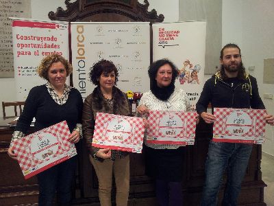 Ayuntamiento de Lorca, Hostelor y Cruz Roja colaboran en la Lucha contra la Discriminacin Laboral a travs de la campaa ''En realidad no tiene gracia''