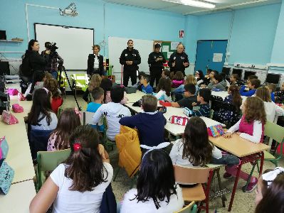 Polica Local de Lorca pone en marcha una estrategia de Educacin Vial para valorar los conocimientos de los estudiantes lorquinos y mejorar la formacin impartida