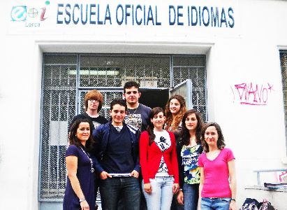 La Asocacion de Alumnos de la Escuela Oficial de Idiomas de Lorca renueva su junta directiva.