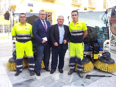 Limusa reinvierte sus beneficios en modernizar su flota de barredoras con dos nuevas mquinas de mnimo impacto ambiental