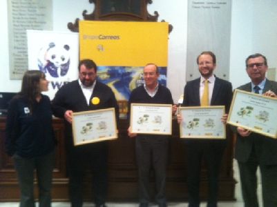 WWF y Correos crean con 3.000 plantones un bosque de 6 hectreas en Lorca con la colaboracin del Ayuntamiento