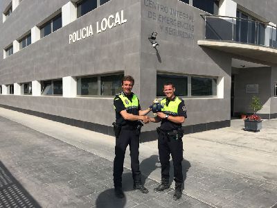 La Polica Local de Lorca se suma a la iniciativa puesta en marcha por la Asociacin Star Spain y la AECC para la recaudacin de fondos para la lucha contra el cncer infantil