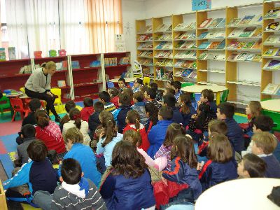 Los ''Encuentros con autor'' traen esta semana a Andrs Guerrero y Ana Alcolea para hablar sobre sus libros a 200 escolares lorquinos