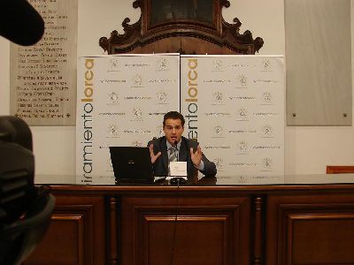 El Ayuntamiento de Lorca reducir el gasto en un 27,8% en 2009 y sanear la deuda de tesorera con un supervit de 19,6 millones de euros