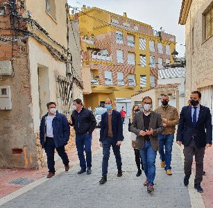 El Ayuntamiento finaliza las obras de mejora de las calles Cayetano Lorca Navarro y Berrocal