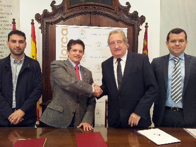 El Ayuntamiento de Lorca firma un convenio para crear la Escuela Deportiva Lorca Golf Resort
