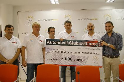 El Automvil Club de Lorca donar 5.000 euros de su subvencin municipal y aportaciones de sus socios a la Mesa Solidaria del Ayuntamiento