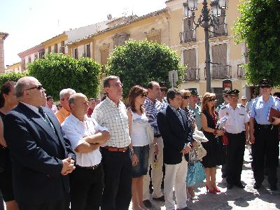 Lorca se une en protesta por el asesinato del Inspector de Polica Nacional Eduardo Pueyes, por parte de ETA