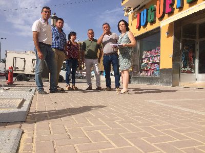 Avanzan las obras de renovacin de calles y espacios urbanos adyacentes a Juan Carlos I de Lorca con una inversin de 544.000 euros