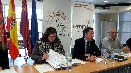 Lorca consigue cerrar 2017 con el mejor dato de empleo de los ltimos 9 aos, generando 542 nuevos puestos de trabajo y con una nueva cada del paro de 171 personas en diciembre