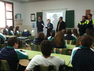 El Ayuntamiento de Lorca promueve la seguridad vial entre 2.075 estudiantes de Secundaria de todo el municipio