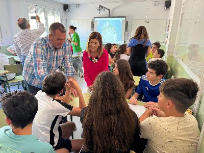 Lorca celebra el Da Mundial del Reciclaje con una campaa de sensibilizacin ambiental en los centros educativos