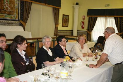 La Asociacin del Prkinson agradece en su comida convivencia el nuevo local cedido por el Ayuntamiento de Lorca
