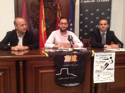 La Escuela de Ftbol San Francisco de Lorca y la Obra Social La Caixa ofrecen becas para la preparacin de deportistas del municipio