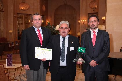 Lorca acredita su sostenibilidad con el galardn Bandera Verde otorgado por los consumidores