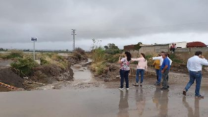 El Ayuntamiento de Lorca contina trabajando en el desage de los terrenos afectados por las lluvias torrenciales del pasado fin de semana