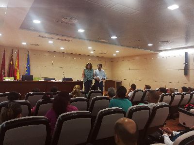 El mes de junio cierra con 115 de parados menos en el municipio de Lorca destacando ms de un centenar de contrataciones en el sector servicios  
