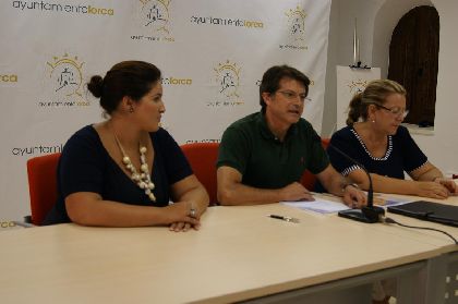El Ayuntamiento y la Comunidad disean el Plan ''Lorca'' para que el Gobierno Central contribuya a que la ciudad se site donde estara si no hubiera sufrido los terremotos