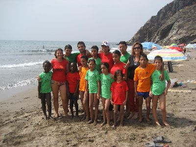 Una veintena de alumnos del colegio Villaespesa disfrutan de dos das en el Albergue de Puntas de Calnegre como premio al mejor cartel del Da del Nio