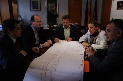 El Ayuntamiento de Lorca y la Comunidad Autnoma plantearn que la estacin de la alta velocidad est entre la entrada a la ciudad por Apolonia y el apeadero de San Diego