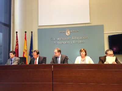 El Alcalde de Lorca firma un convenio con la Comunidad para impulsar la dinamizacin del empleo local