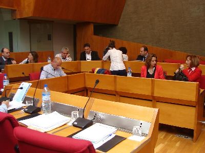 El Ayuntamiento de Lorca aprueba una modificacin del Plan General que permitir que el polgono de Saprelorca crezca en 770.000 m2