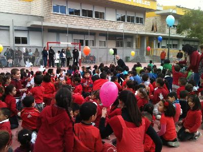 El Colegio Jos Robles cierra una semana de actividades de los centros educativos de Lorca dedicados al Da Mundial de la Paz y la No Violencia