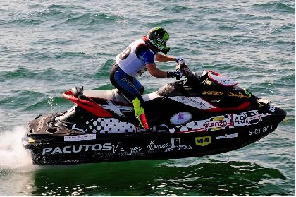 El lorquino Juanfra Rodrguez consigue otro ao ms ser el mejor piloto de motos de agua de Espaa
