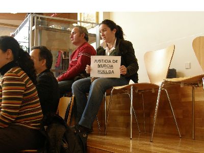 El Pleno del Ayuntamiento de Lorca respalda por unanimidad a los funcionarios de justicia